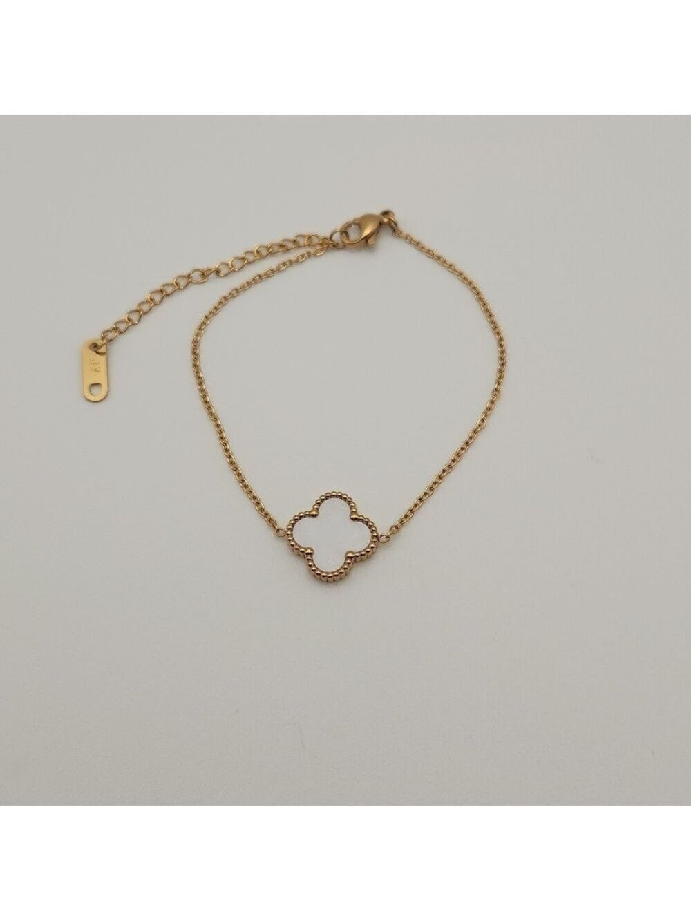 18K Gold Plated White Clover Bracelet – Delicate Minimal Gold Chain
